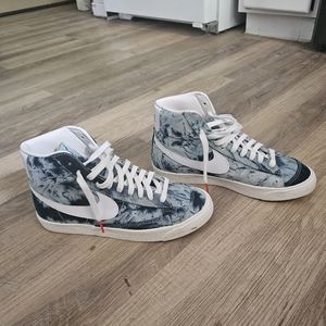Nike blazer mid 77 washed denim sneakers